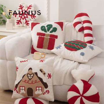 Подушка декоративная  45х45см    Новогодний 1-4980